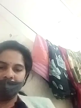 JULEE-740's cam snapshot