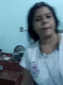 DesiRiya101's cam snapshot