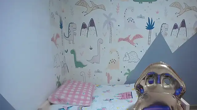 sophiia_t's cam snapshot