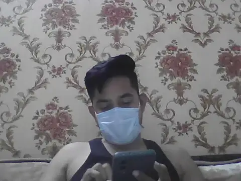 NIVAN_7251's cam snapshot