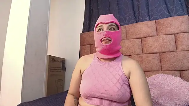 Sofi-Brown live sex cam