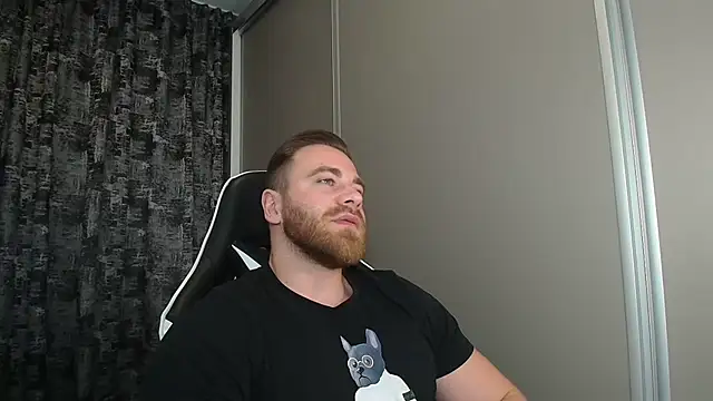 Thori92 live sex cam