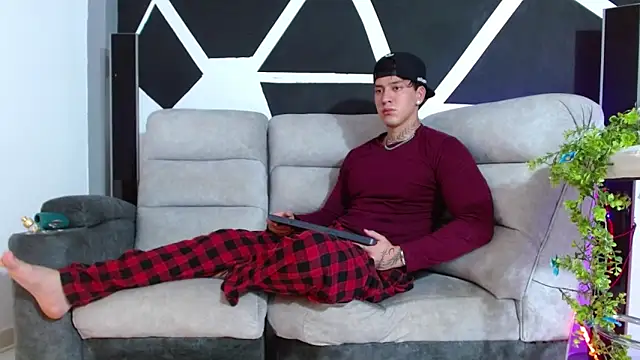 JUSTIN_FULLER1 live sex cam