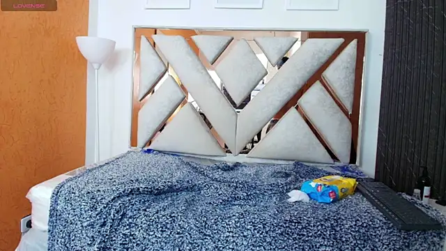 Antonella_And_Thiago's cam snapshot