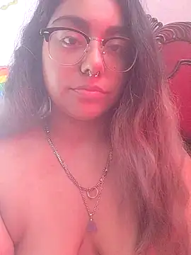 Lovelyrainn's cam snapshot