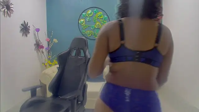 Gelen_brunette's cam snapshot