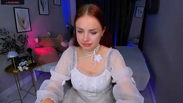 redhead_ariel's cam snapshot