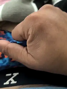 bigdick_lickingexpert08 live sex cam