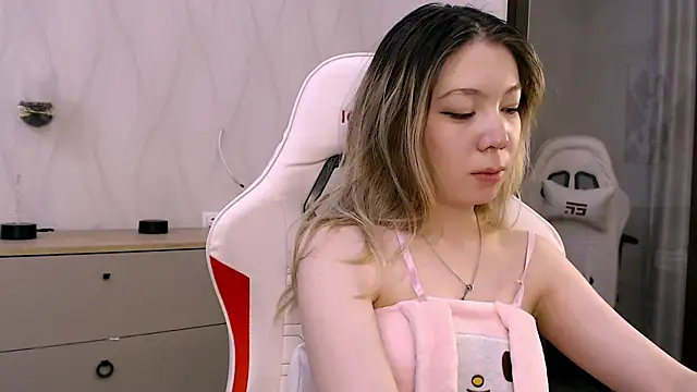 Babby_Rabbit's cam snapshot