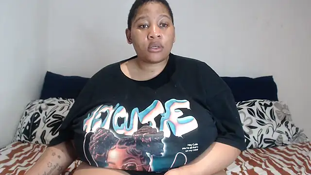 PIXIEBITCHXXX26's cam snapshot