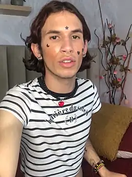 danny_rios20's cam snapshot