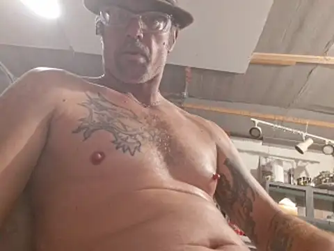 Billysch@xh's cam snapshot