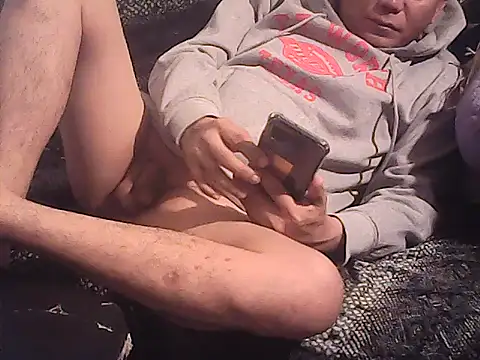 yourasiandesire69's cam snapshot