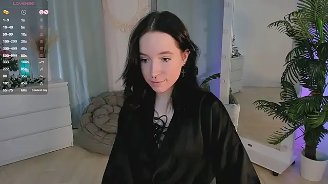 lilithlunna's cam snapshot