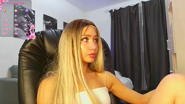 Lisa_Shultz's cam snapshot