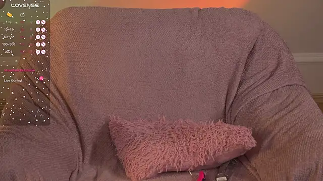 Eva_Golden's cam snapshot