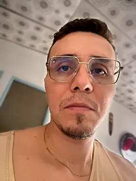 adam-rivera's cam snapshot