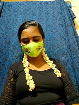 mini-queen's cam snapshot