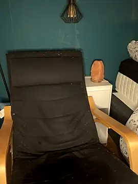 Nina_blain live sex cam