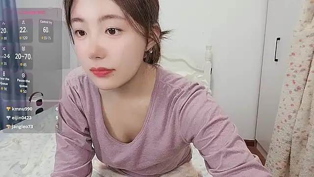 Luna_868 live sex cam