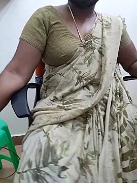 Tamil_roja69 live sex cam