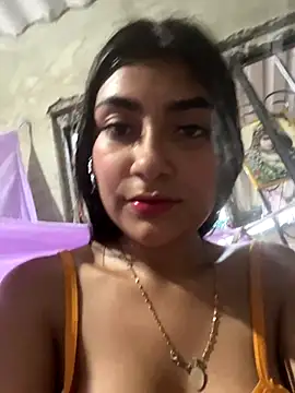 Sweed-virgin-pussy live sex cam