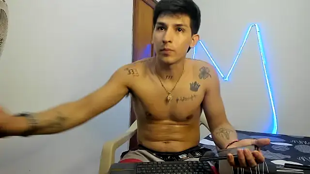 MasterSEX420 live sex cam