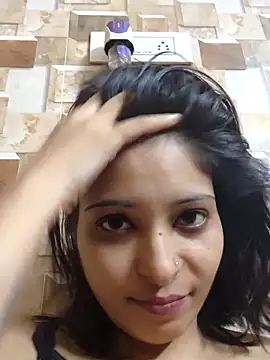 QUEEN-ADITI's cam snapshot