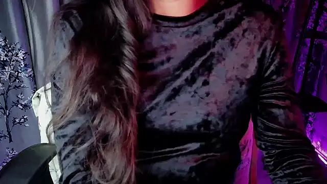 SexyAndHottie's cam snapshot