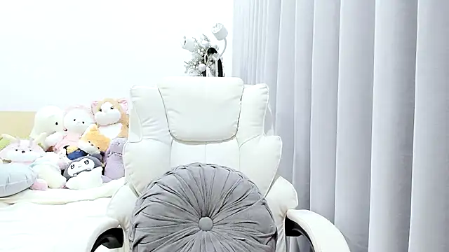 Lita-Julia's cam snapshot