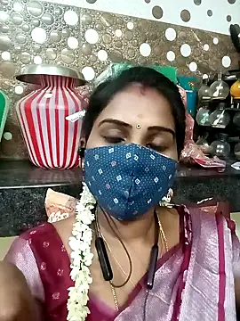 Tamil_roja17's cam snapshot