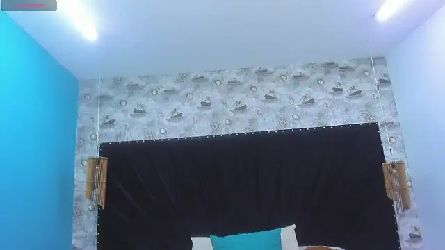 Mia_Horney's cam snapshot