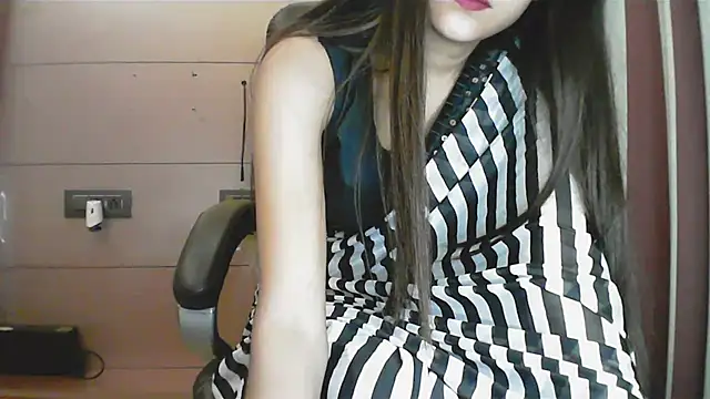 collage_hoty's cam snapshot