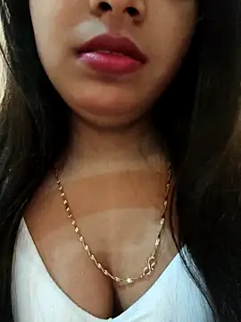 Maahhii_2's cam snapshot