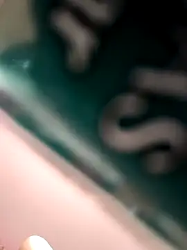 Sam_Sara's cam snapshot