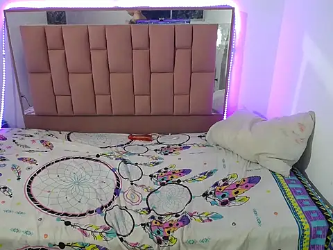 karlyn_cloe's cam snapshot