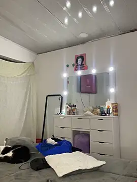 Marianahb-e's cam snapshot