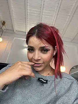 ArieliciousXXX live sex cam