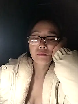 Feeling-hot's cam snapshot