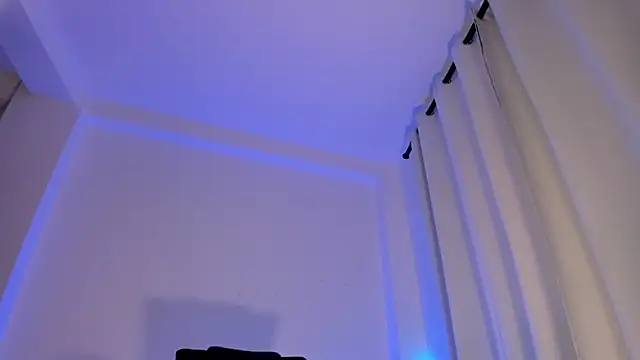 nathan_blake live sex cam