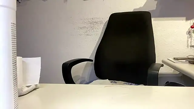 Geilerjung69 live sex cam