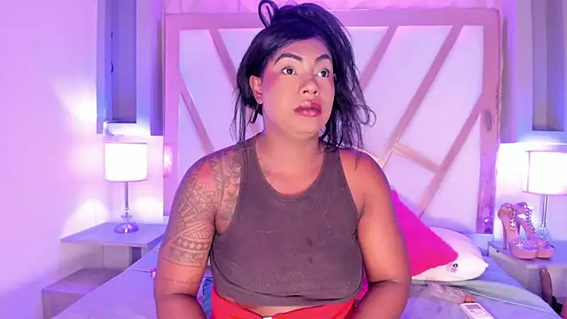 paulina_ruiz_777's cam snapshot