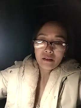 Feeling-hot's cam snapshot