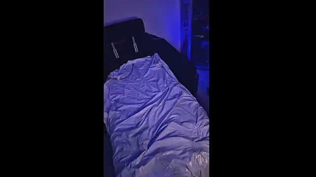 DirtyFuckingJack's cam snapshot