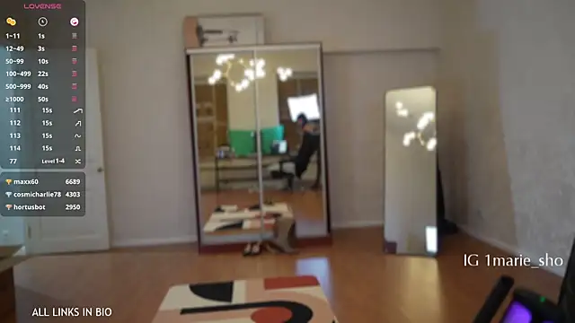 LAUREL_HAZEL's cam snapshot