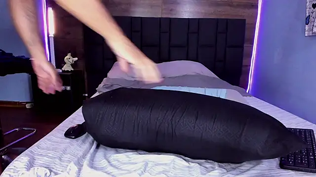 anthonylatynxd's cam snapshot