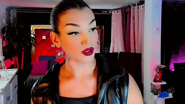 the-horus-girl live sex cam