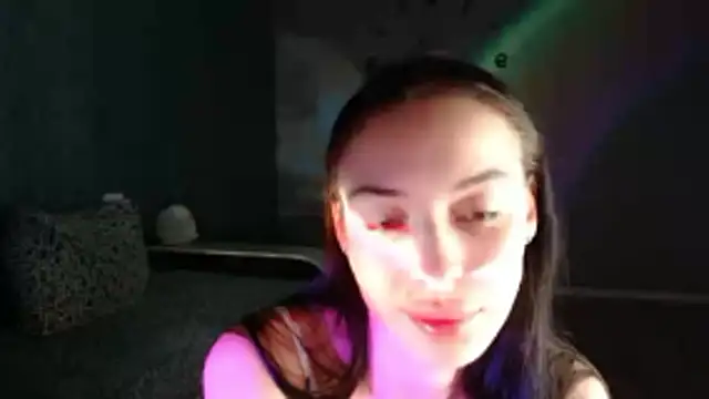 Daphne_Darkthorn's cam snapshot