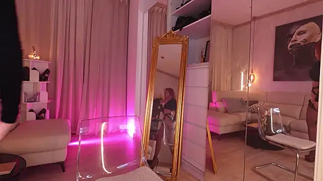 MollyHeadley live sex cam