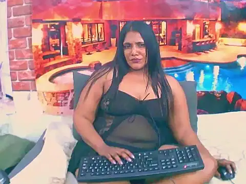 IndianSexyLady4u live sex cam